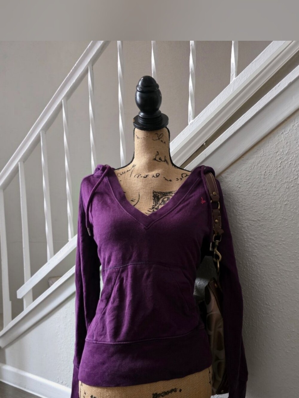 2000s American Eagle purple hoodie with pink logo Y2k Size Medium